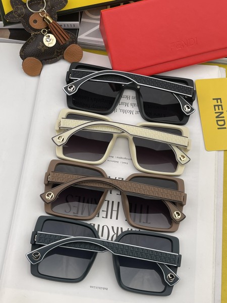 Sunglasses Fendi FD1970