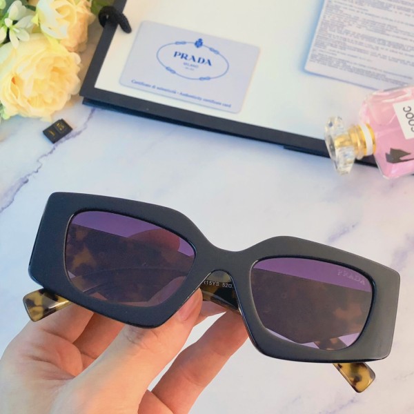 Sunglasses Prada 0PR 15