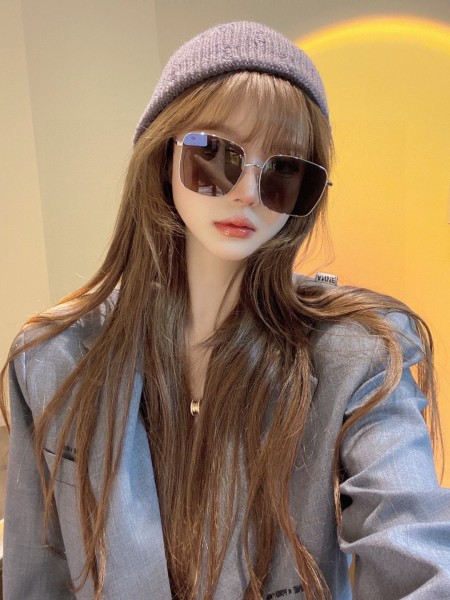 Sunglasses 𝐆𝐄𝐍𝐓𝐋𝐄 𝐌𝐎𝐍𝐒𝐓𝐄𝐑 DIANE