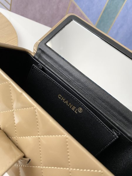 Handbag    Chanel 01919  size  22 10 8.5 cm