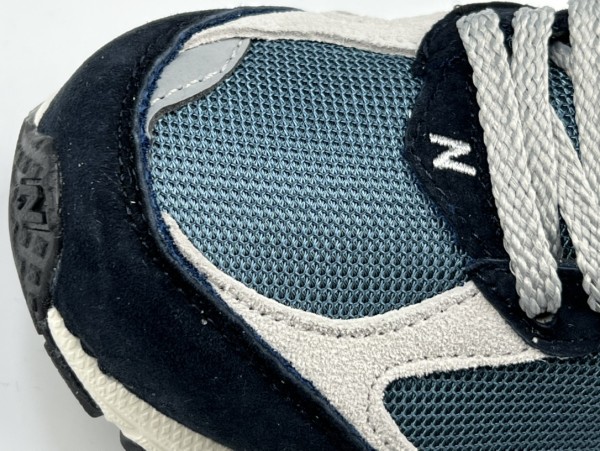 New Balance 2002R Dark Navy
