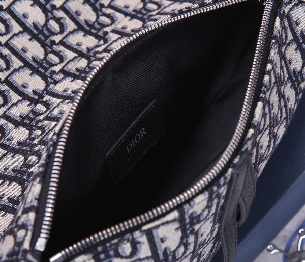  Handbag   Dior  size  20x28.6x5 cm