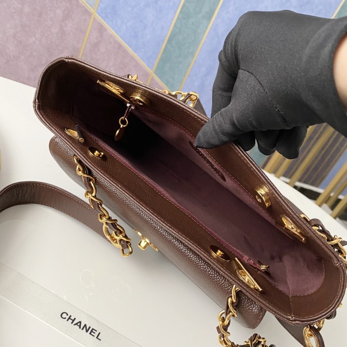 Handbag   Chanel  6706  size  26 10.5 22 cm