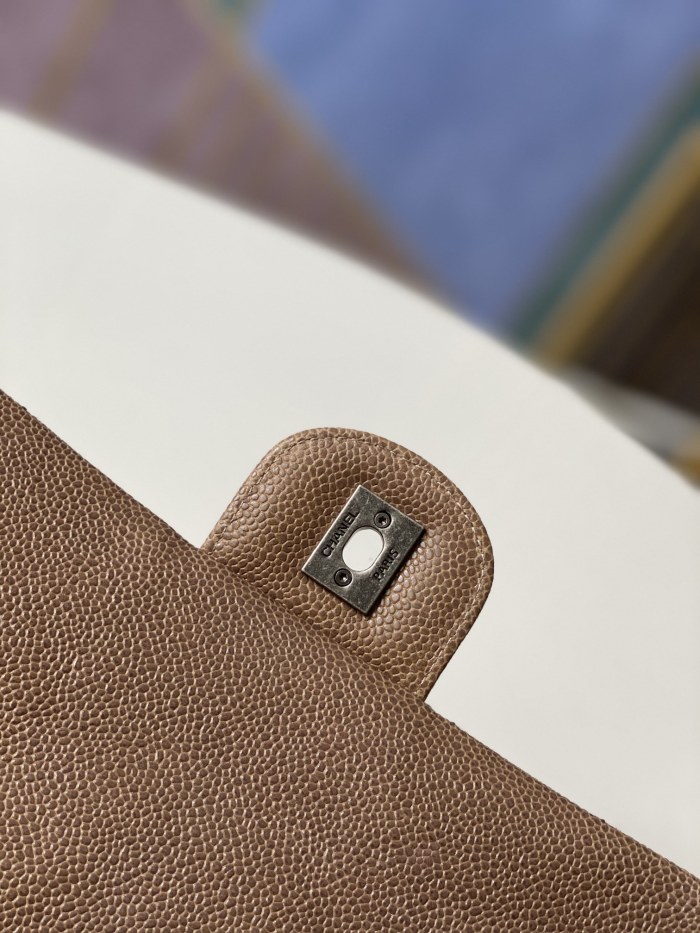 Handbag    Chanel  82910  size  30 18 4 cm