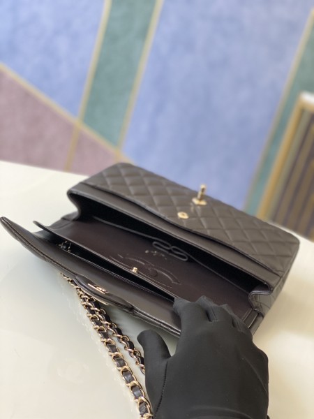 Handbag   Dior  size  25 cm