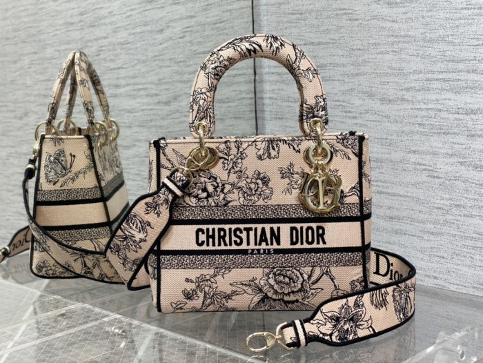   Handbag  Dior  size  24*11*20 cm
