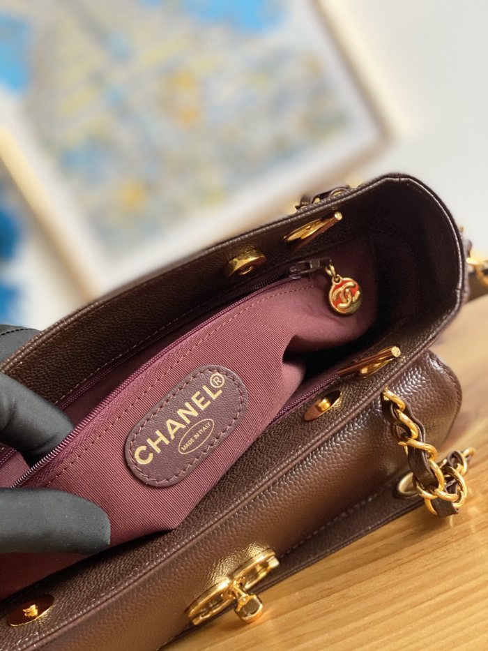 Handbag   Chanel  6706   size  26 10.5 22 cm