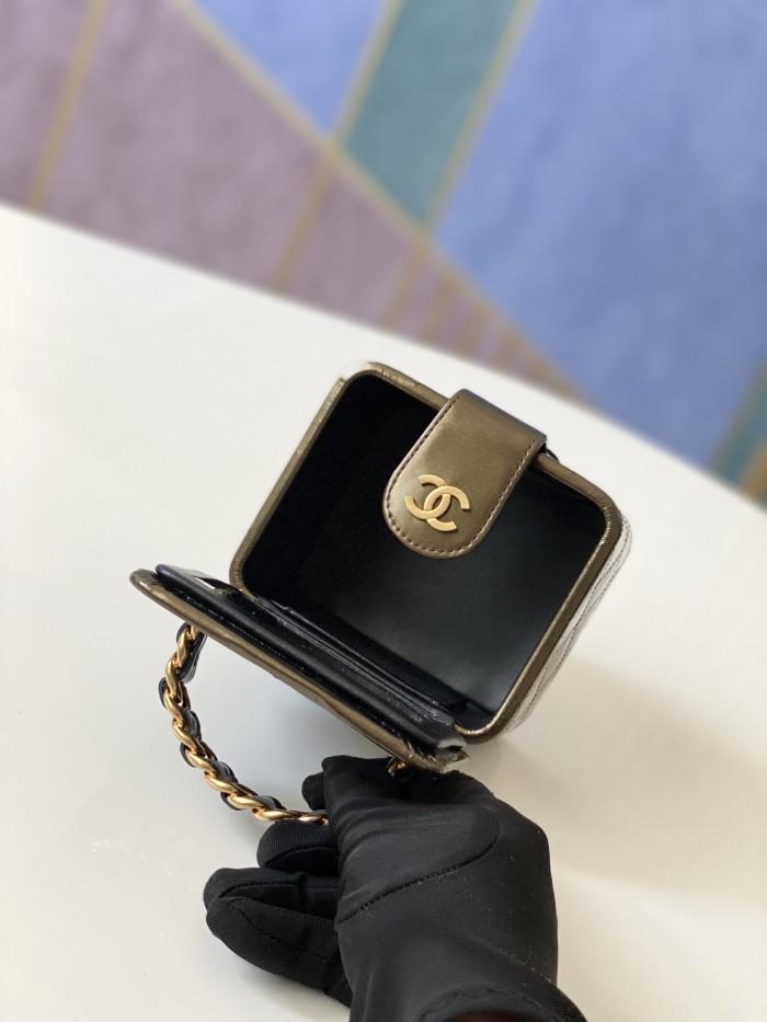 Handbag   Chanel size  11*9.5*8.5 cm