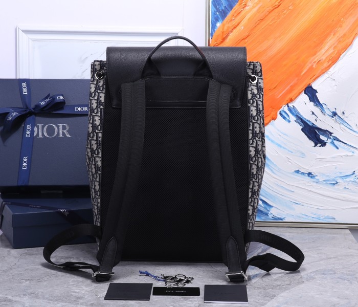  Handbag   Dior   93318  size  29.5*42*16 cm