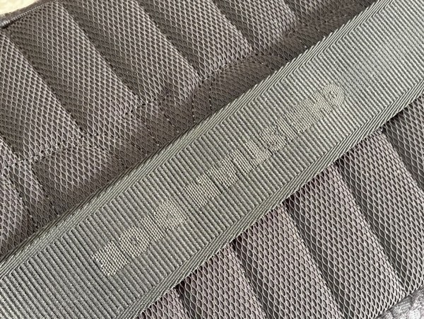  Handbag   Dior   size  21 x 32 x 10  cm