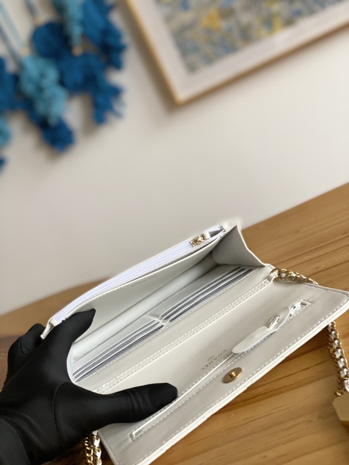 Handbag  Chanel  81217  size  19.2  12.3   3.5 cm