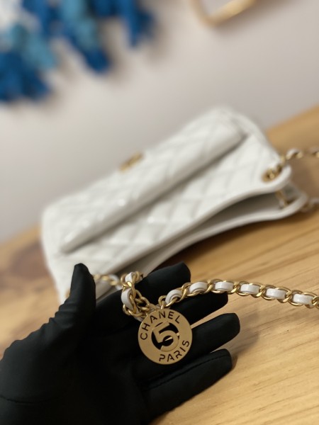  Handbag  Chanel  AS3690  size  21.5×22.5×7 cm