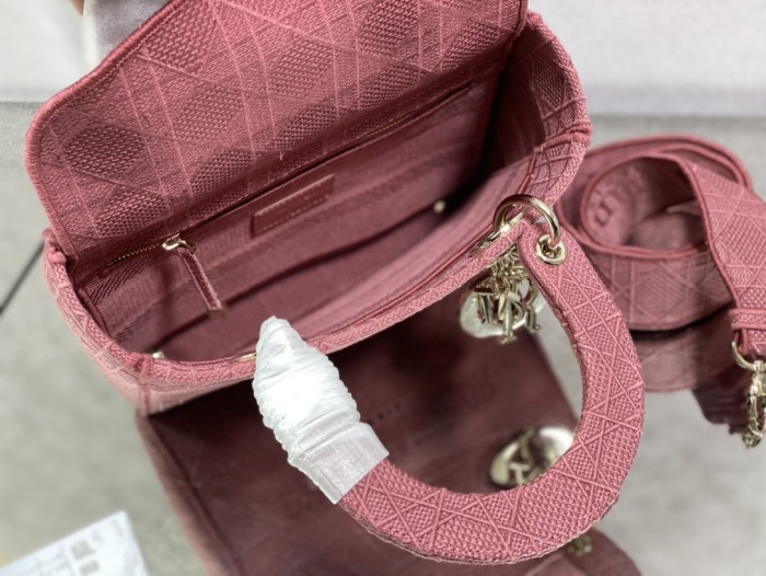 Handbag   Dior  size  24 cm