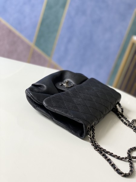 Handbag   Dior  82910  size  30 18 4 cm