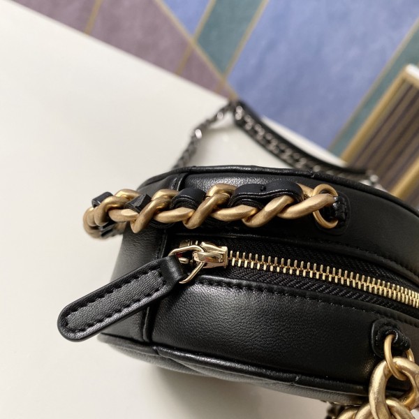 Handbag   Dior  0945  size  12 cm