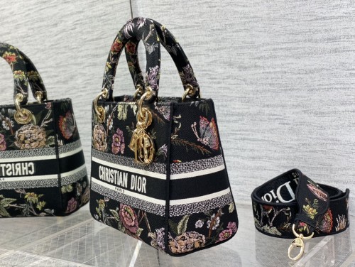   Handbag  Dior  size  24*11*20 cm