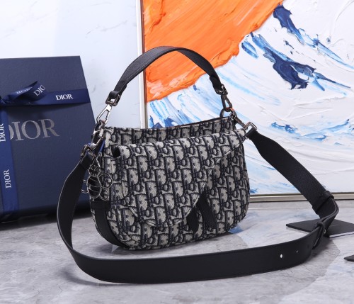  Handbag   Dior  CD93315  size  24*17*8  cm