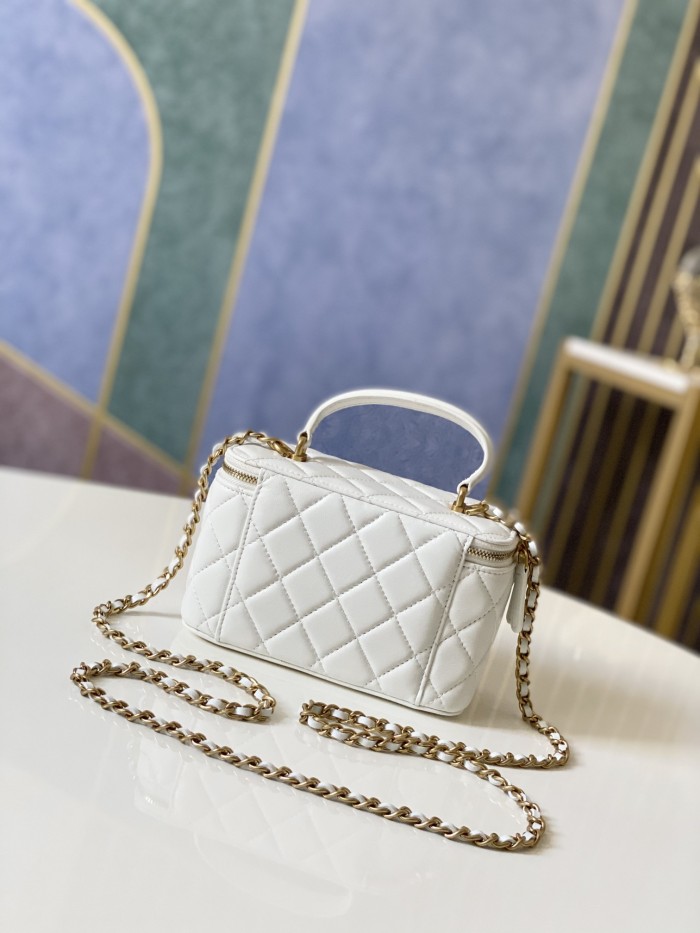 Handbag   Dior  81118  size  9.5 17 8 cm