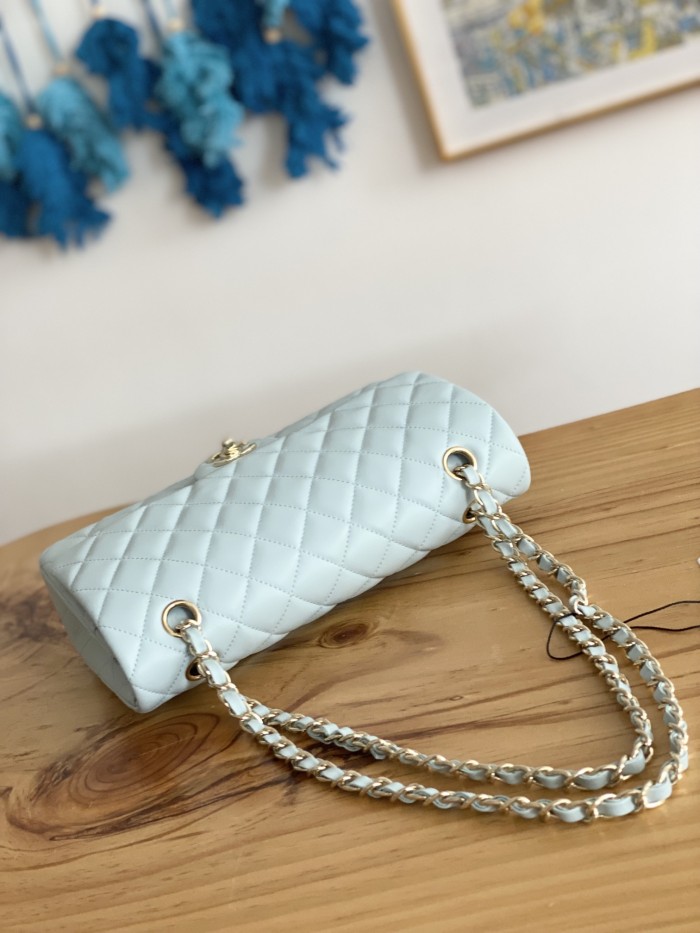 Handbag   Chanel  112  size  25 cm