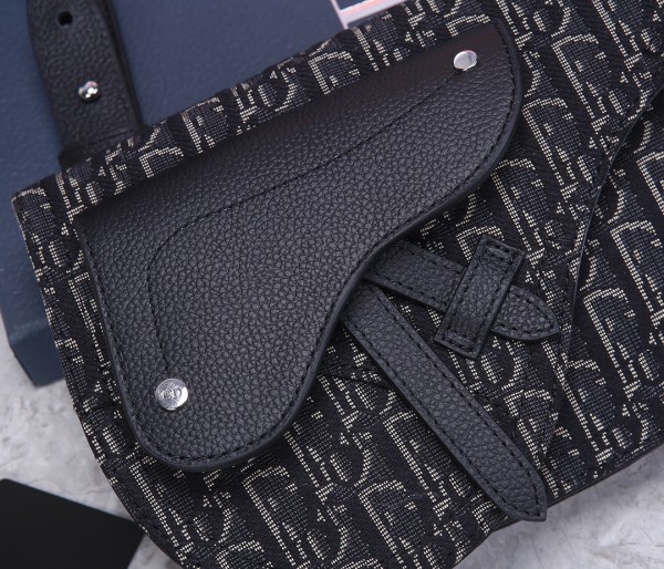  Handbag   Dior  1ADPO095  size  24*17.5*3 cm