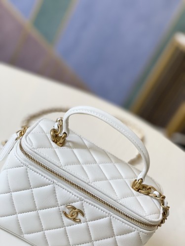 Handbag   Dior  81118  size  9.5 17 8 cm