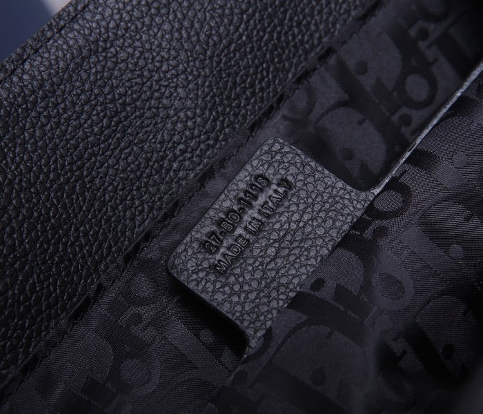 Handbag   Dior    93318  size  29.5*42*16 cm