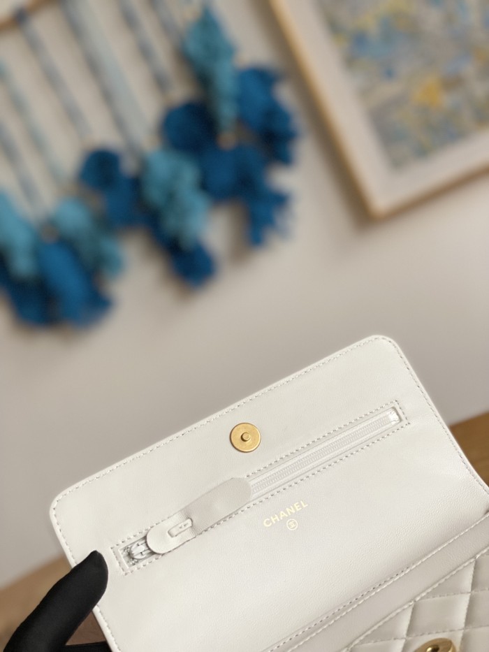 Handbag  Chanel  81217  size  19.2  12.3   3.5 cm