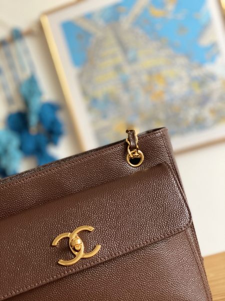 Handbag   Chanel  6706   size  26 10.5 22 cm