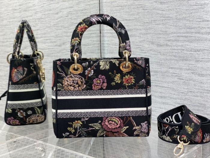   Handbag  Dior  size  24*11*20 cm