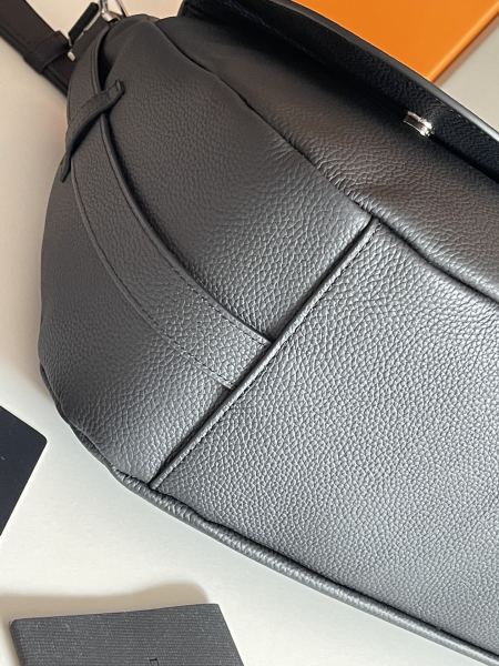  Handbag   Dior  size  40×29.5×14.5 cm