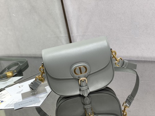 Handbag   Dior  size  22*17*6 cm