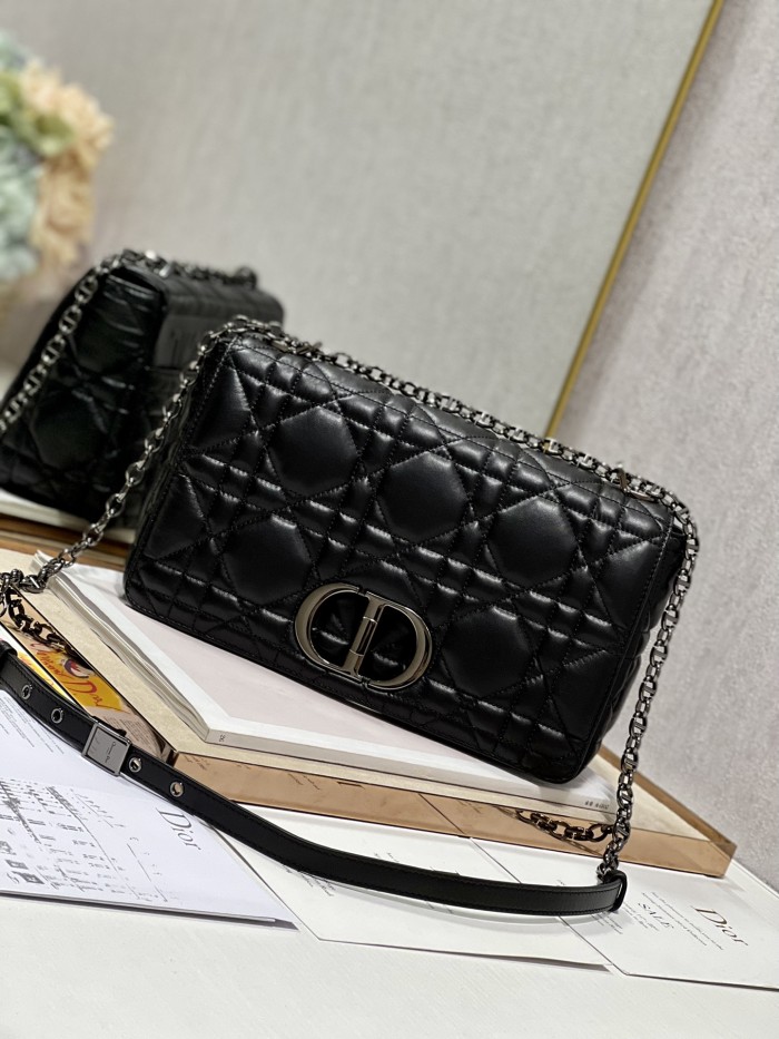 Handbag   Dior  1200  size  28 cm