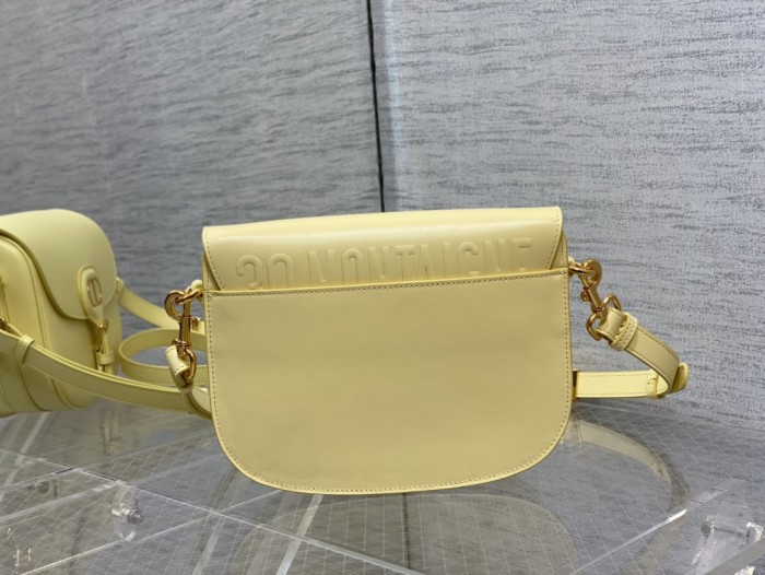 Handbag   Dior size  22*17*6 cm