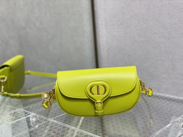 Handbag   Dior  size 21*5*12 cm