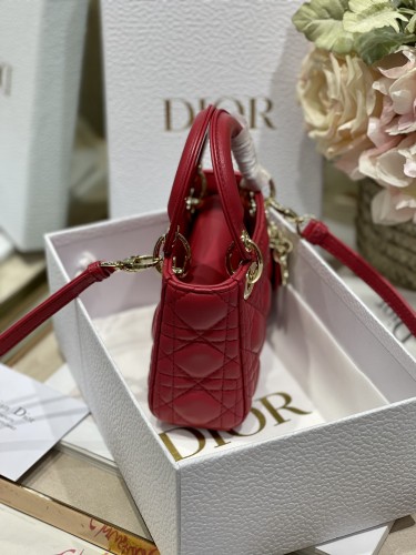 Handbag   Dior  0856  size  12*10*5 cm