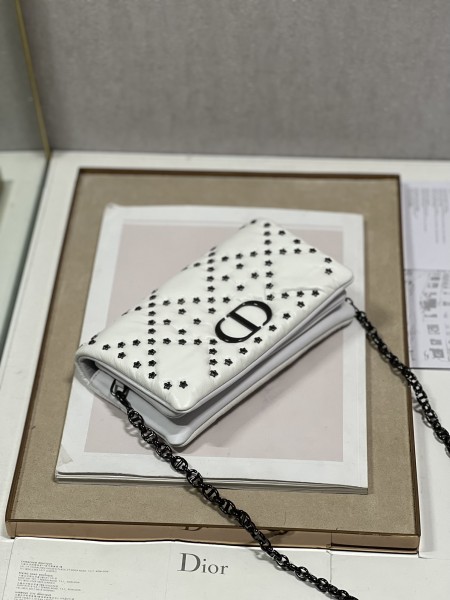 Handbag   Dior  5135  size  19.5×11×6.5 cm