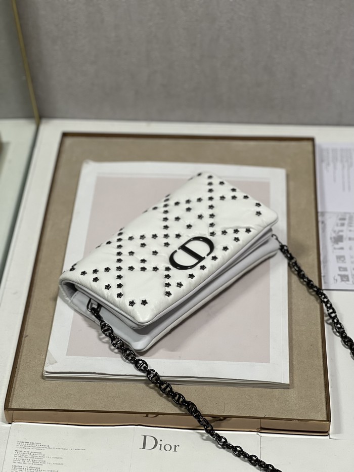 Handbag   Dior  5135  size  19.5×11×6.5 cm