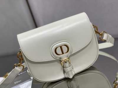 Handbag   Dior  size 22*17*6 cm