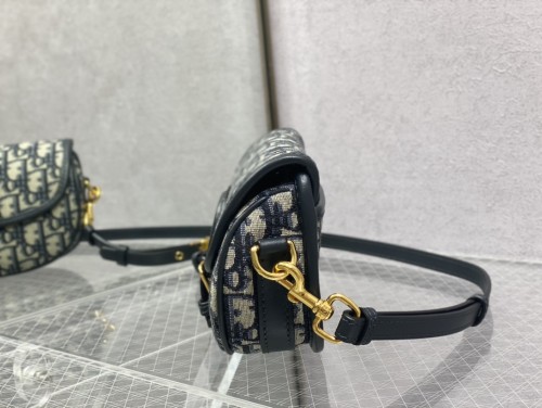 Handbag   Dior  size 21*5*12 cm