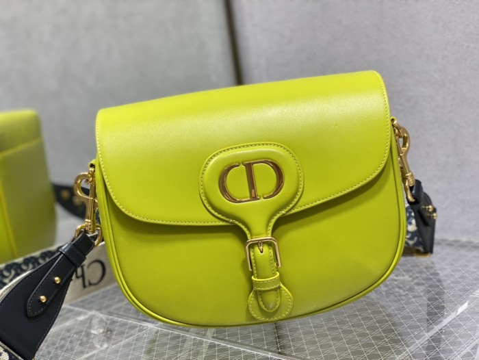 Handbag   Dior  size  27*18*19.5 cm