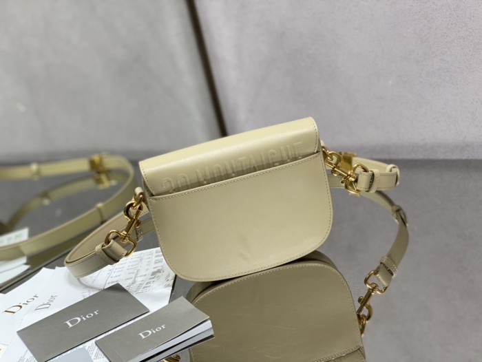 Handbag   Dior  size  18*14*5 cm