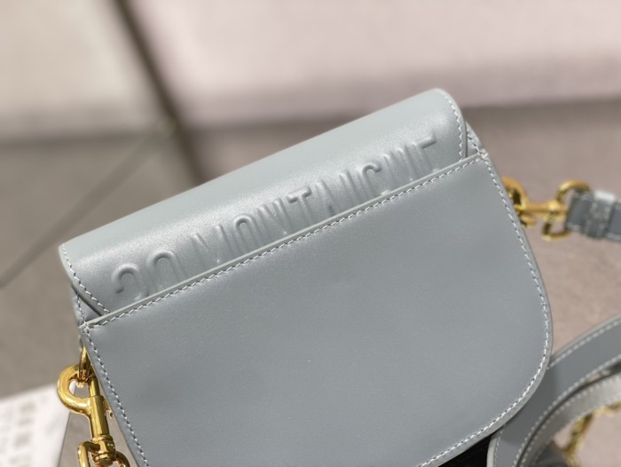 Handbag   Dior  size  18*14*5 cm