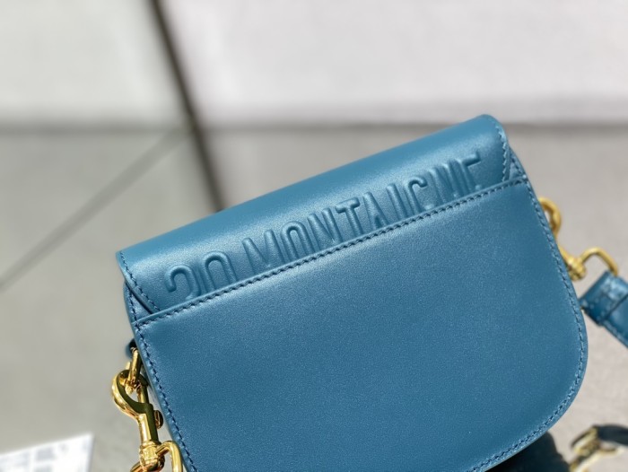 Handbag   Dior  size  18*14*5 cm