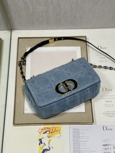 Handbag   Dior  9242  size  25.5×15.5×8 cm