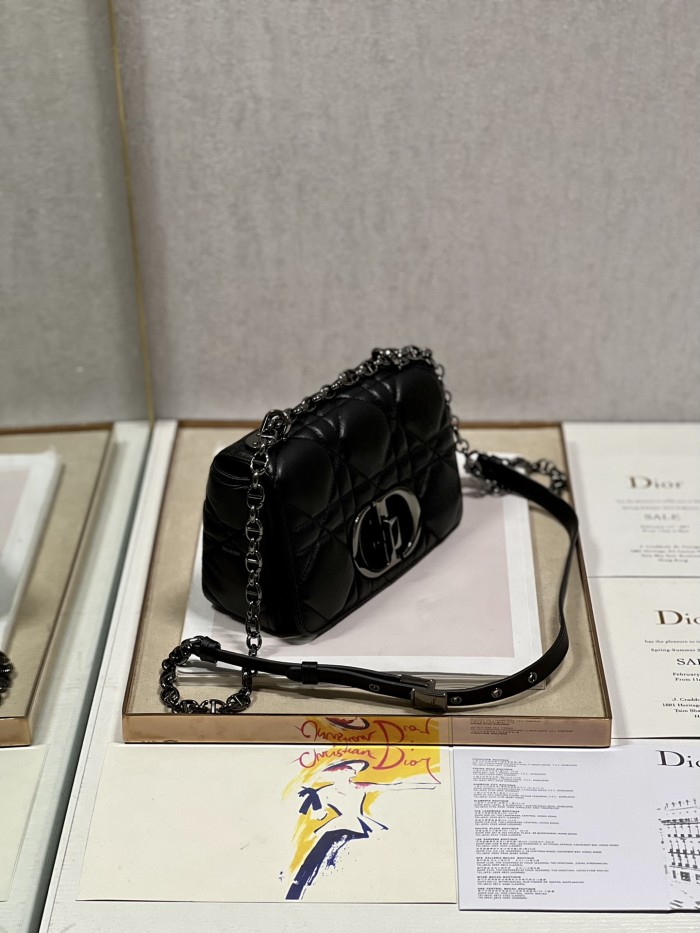 Handbag   Dior  1200  size  20 cm