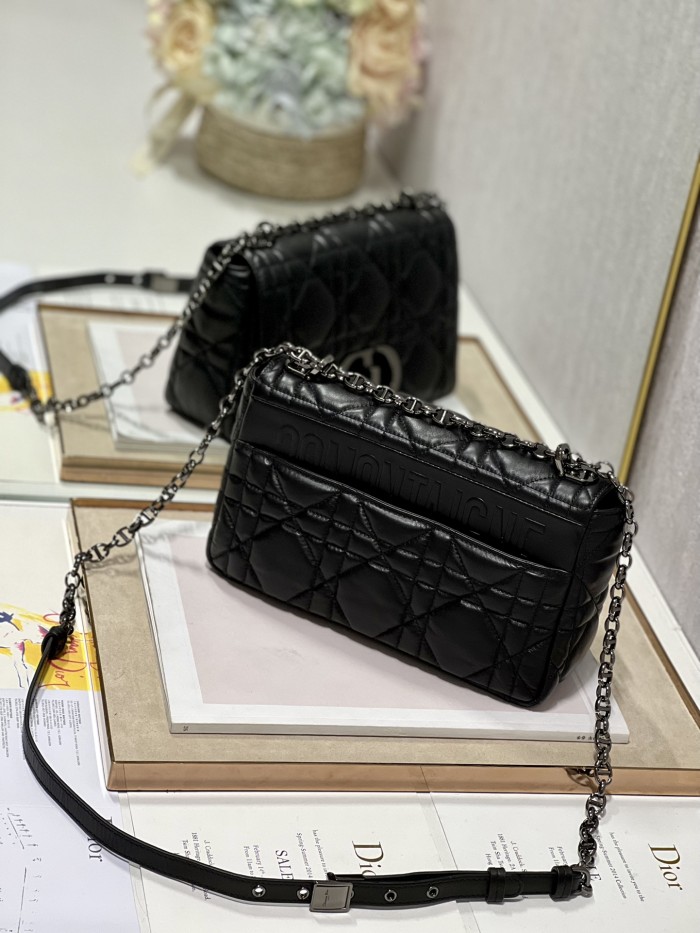 Handbag   Dior  1200  size 25 cm