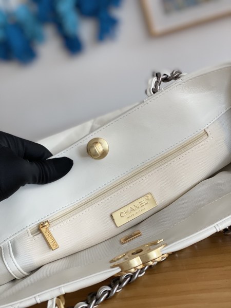 Handbag   Chanel AS3660 size  24*41*10.5  cm