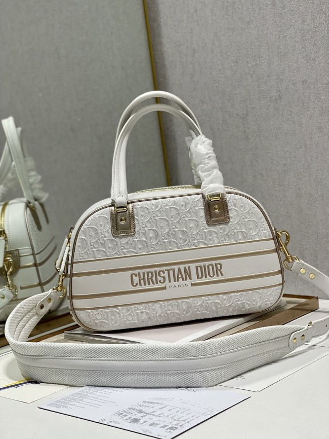  Handbag   Dior 6204 size   34×22×14 cm