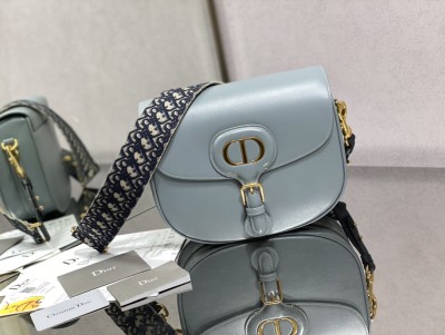 Handbag   Dior  size  27*18*19.5 cm