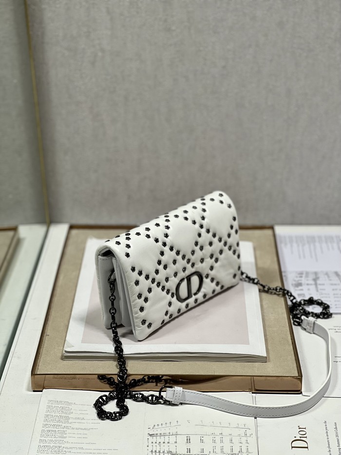 Handbag   Dior  5135  size  19.5×11×6.5 cm